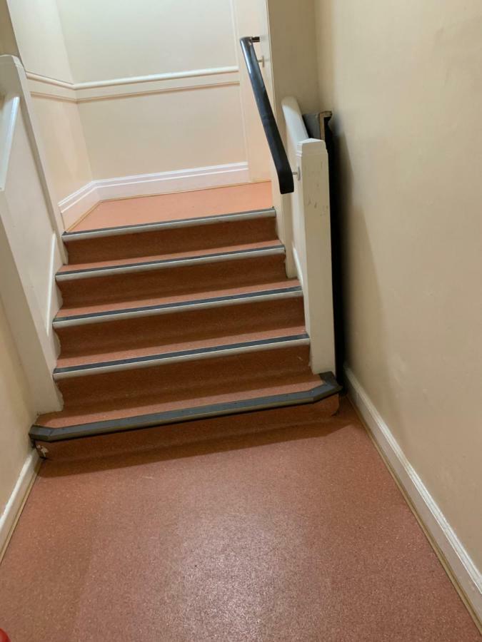 Cotswold Valley Aparthotel Stroud  Dış mekan fotoğraf